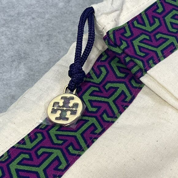 Tory Burch Dust Bag Cover Cotton Canvas with Gold Plated Metal Charm 14" x 14" - Picture 2 of 6
